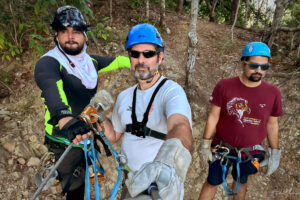 Подготовка за тръгване по поредния участък на въжения тролей