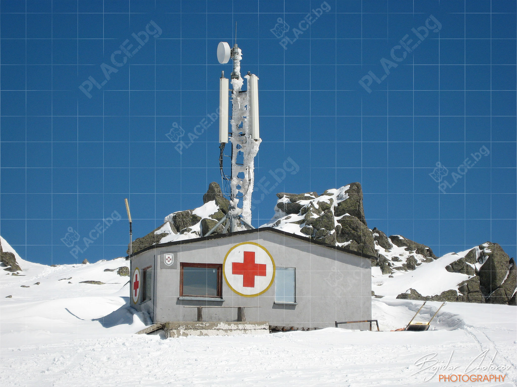 База на ПСС на Черни връх