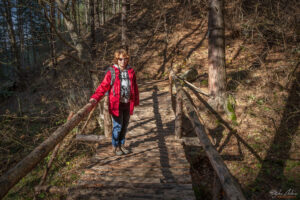 По пътеката към Овчарченски водопад Горица