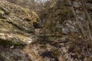 Водопад "Казанчетата", село Павелско