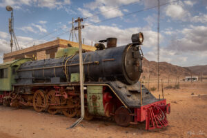 Изоставеният парен локомотив на гара Wadi Rum
